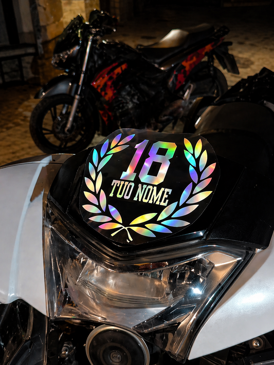 Adesivo scudo carena moto scooter honda piaggio aprilia yamaha pesonalizzato